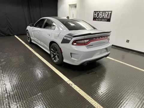More photos of 2022 Dodge Charger R/T at Hobart Auto Sales, IN