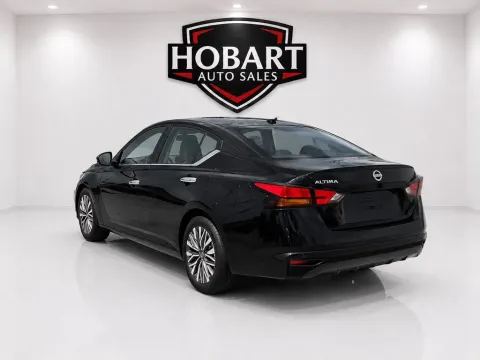 More photos of 2025 Nissan Altima SV at Hobart Auto Sales, IN