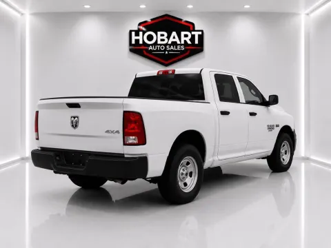 More photos of 2022 Ram 1500 Classic Tradesman at Hobart Auto Sales, IN