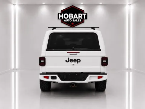 More photos of 2022 Jeep Gladiator High Altitude at Hobart Auto Sales, IN