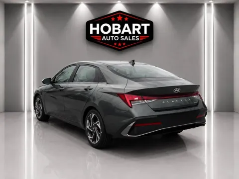 More photos of 2025 Hyundai Elantra Limited at Hobart Auto Sales, IN