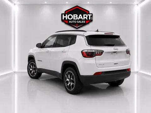More photos of 2025 Jeep Compass Limited at Hobart Auto Sales, IN