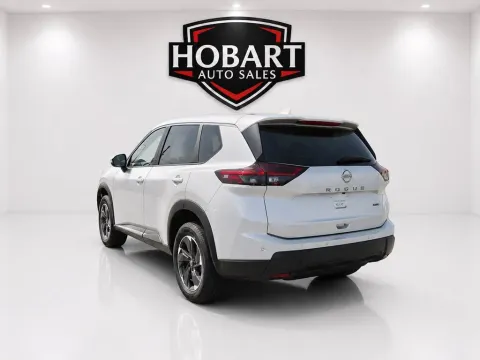 More photos of 2025 Nissan Rogue SV at Hobart Auto Sales, IN