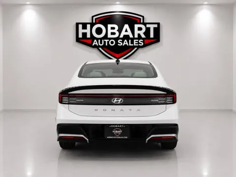 More photos of 2024 Hyundai Sonata SEL at Hobart Auto Sales, IN