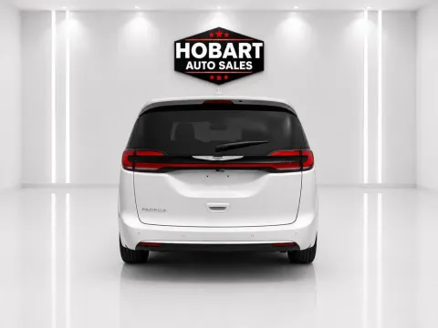 More photos of 2024 Chrysler Pacifica Touring L at Hobart Auto Sales, IN