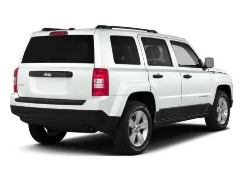 More photos of 2016 Jeep Patriot Latitude at Hobart Auto Sales, IN