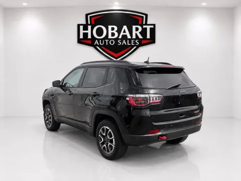 More photos of 2025 Jeep Compass Trailhawk at Hobart Auto Sales, IN