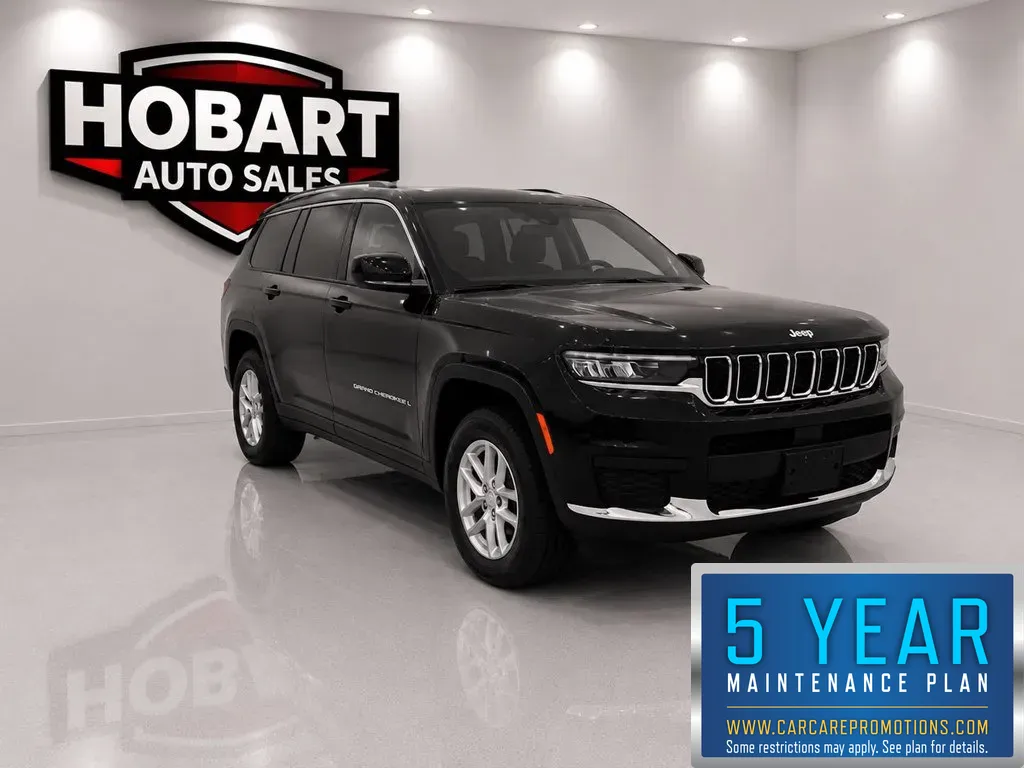 Black 2023 Jeep Grand Cherokee L for sale in Hobart, IN