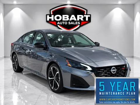 Black 2024 Nissan Altima 2.5 SR for sale in Hobart, IN