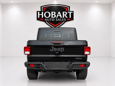 More photos of 2020 Jeep Gladiator Sport S at Hobart Auto Sales, IN
