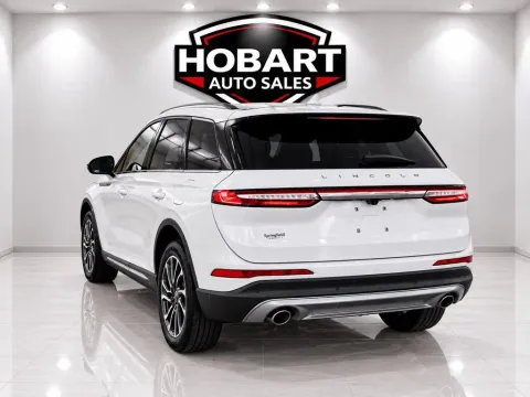 More photos of 2020 Lincoln Corsair Standard at Hobart Auto Sales, IN