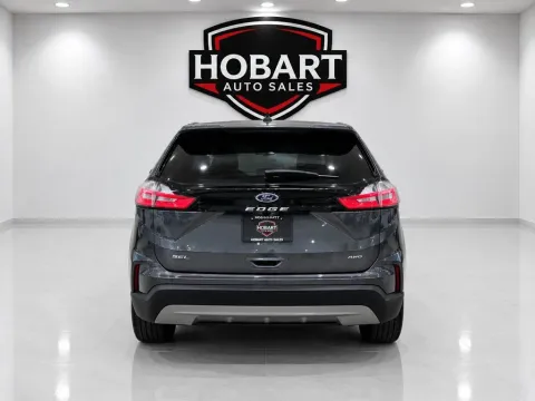 More photos of 2024 Ford Edge at Hobart Auto Sales, IN
