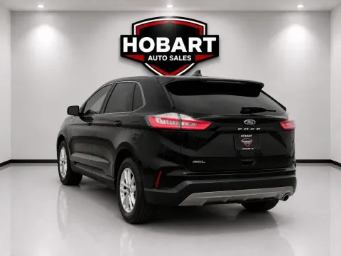 More photos of 2024 Ford Edge at Hobart Auto Sales, IN