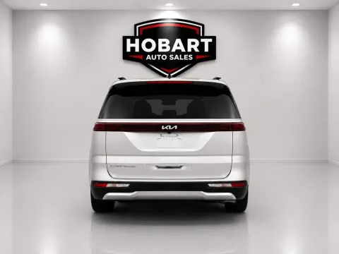 More photos of 2022 Kia Carnival LX at Hobart Auto Sales, IN