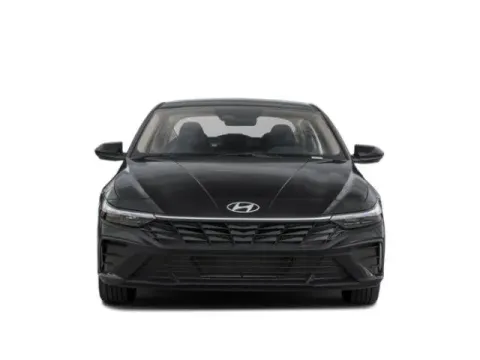 More photos of 2024 Hyundai Elantra SEL at Hobart Auto Sales, IN