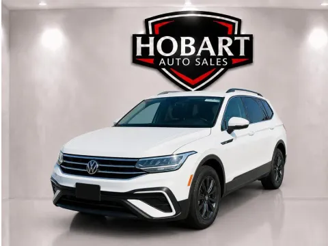 Another view of 2023 Volkswagen Tiguan SE for sale in Hobart, IN at Hobart Auto Sales