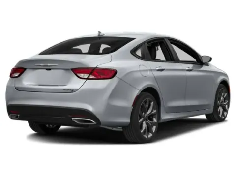 More photos of 2015 Chrysler 200 S at Hobart Auto Sales, IN