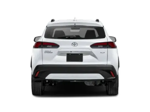 More photos of 2022 Toyota Corolla Cross XLE at Hobart Auto Sales, IN