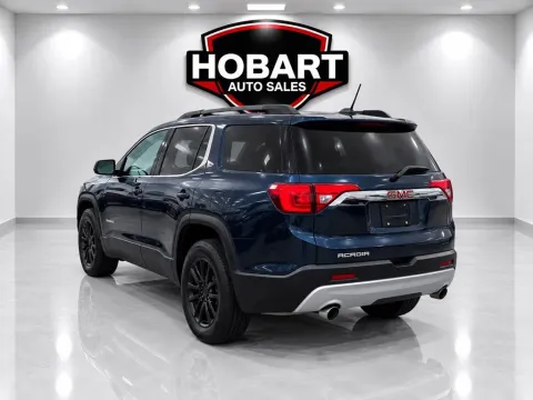 More photos of 2019 GMC Acadia SLT at Hobart Auto Sales, IN