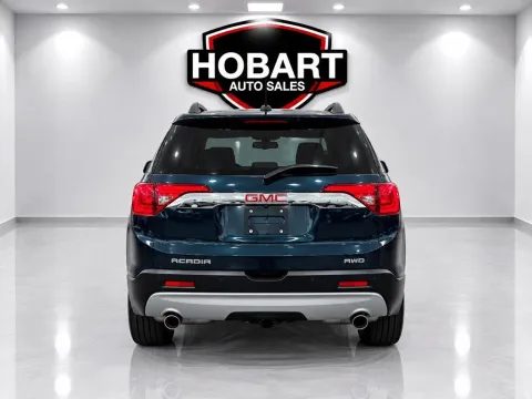 More photos of 2019 GMC Acadia SLT at Hobart Auto Sales, IN