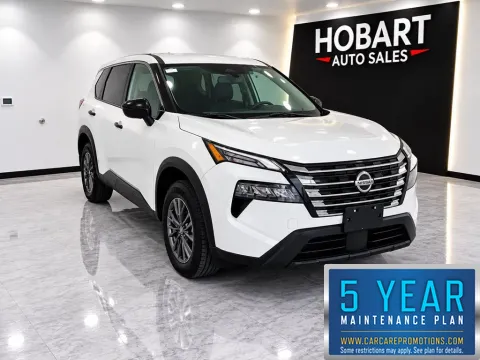 White 2024 Nissan Rogue S for sale in Hobart, IN