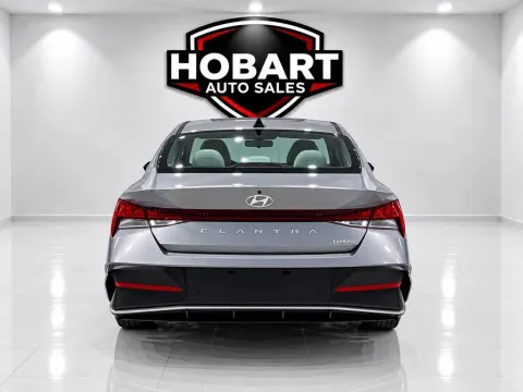 More photos of 2025 Hyundai Elantra Limited at Hobart Auto Sales, IN