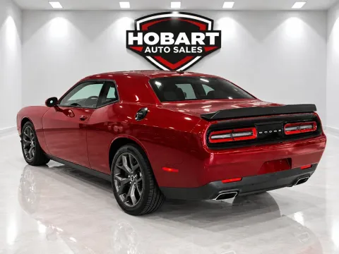 More photos of 2017 Dodge Challenger SXT at Hobart Auto Sales, IN