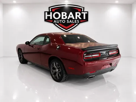 More photos of 2017 Dodge Challenger SXT at Hobart Auto Sales, IN