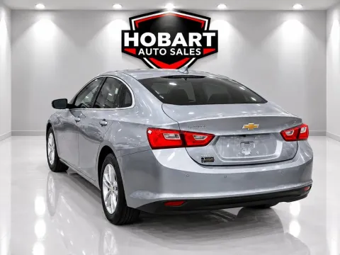 More photos of 2023 Chevrolet Malibu LT at Hobart Auto Sales, IN