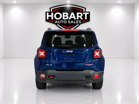 More photos of 2017 Jeep Renegade Trailhawk at Hobart Auto Sales, IN