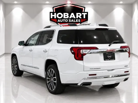 More photos of 2021 GMC Acadia Denali at Hobart Auto Sales, IN