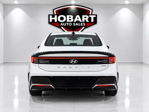 More photos of 2024 Hyundai Sonata Hybrid SEL at Hobart Auto Sales, IN