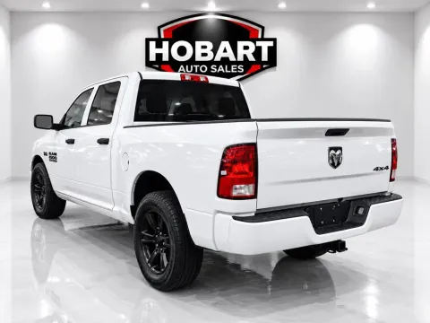 More photos of 2017 Ram 1500 Laramie at Hobart Auto Sales, IN