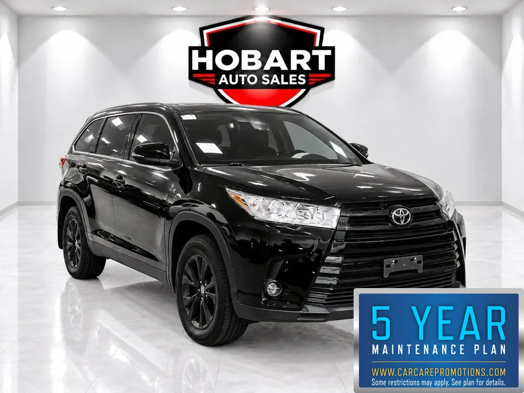 Black 2019 Toyota Highlander for sale in Hobart, IN