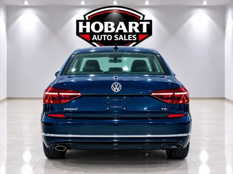 More photos of 2018 Volkswagen Passat at Hobart Auto Sales, IN