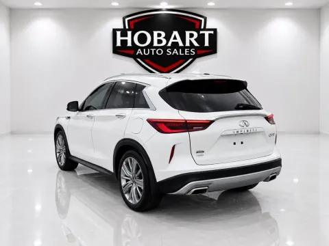 More photos of 2020 INFINITI QX50 SENSORY at Hobart Auto Sales, IN