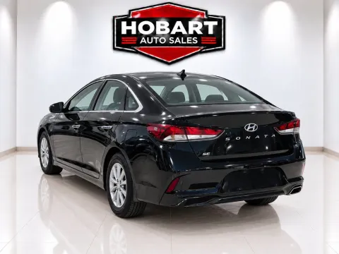 More photos of 2019 Hyundai Sonata SE at Hobart Auto Sales, IN
