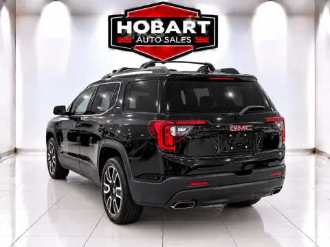 More photos of 2021 GMC Acadia SLE at Hobart Auto Sales, IN