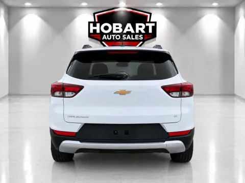 More photos of 2021 Chevrolet Trailblazer LT at Hobart Auto Sales, IN
