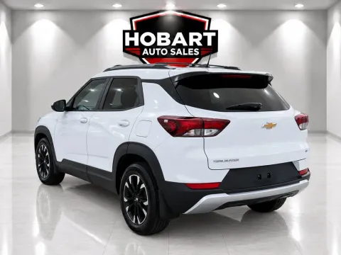 More photos of 2021 Chevrolet Trailblazer LT at Hobart Auto Sales, IN