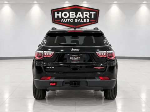 More photos of 2022 Jeep Compass Trailhawk at Hobart Auto Sales, IN