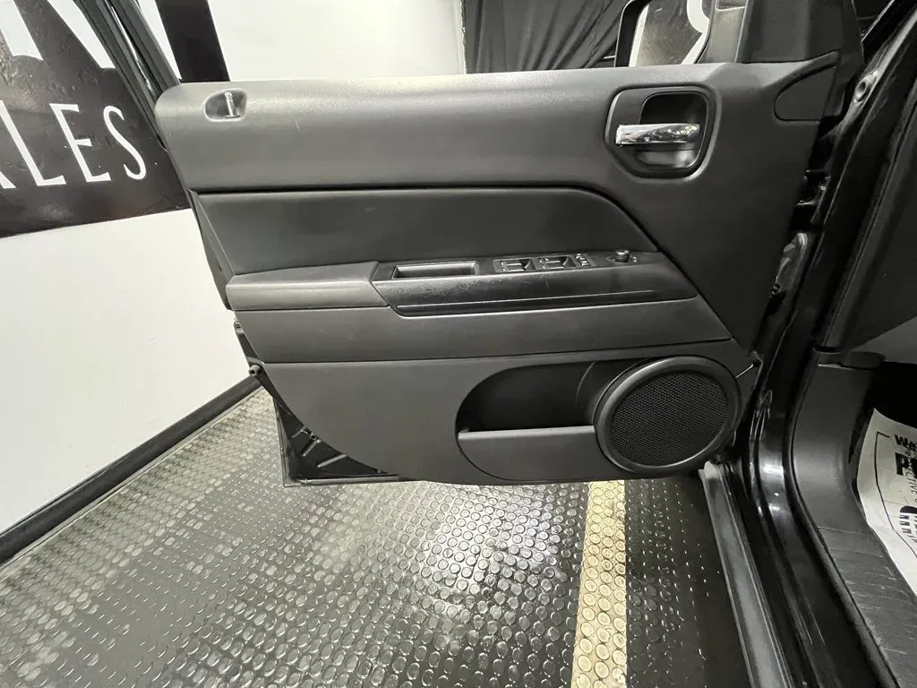 2016 Jeep Patriot Sport SE - Photo 7