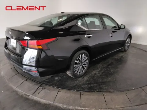 More photos of 2025 Nissan Altima 2.5 SV at Clement Pre-Owned, MO