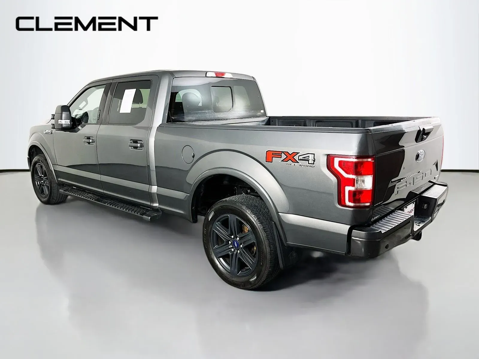 Ford F-150 photo 9
