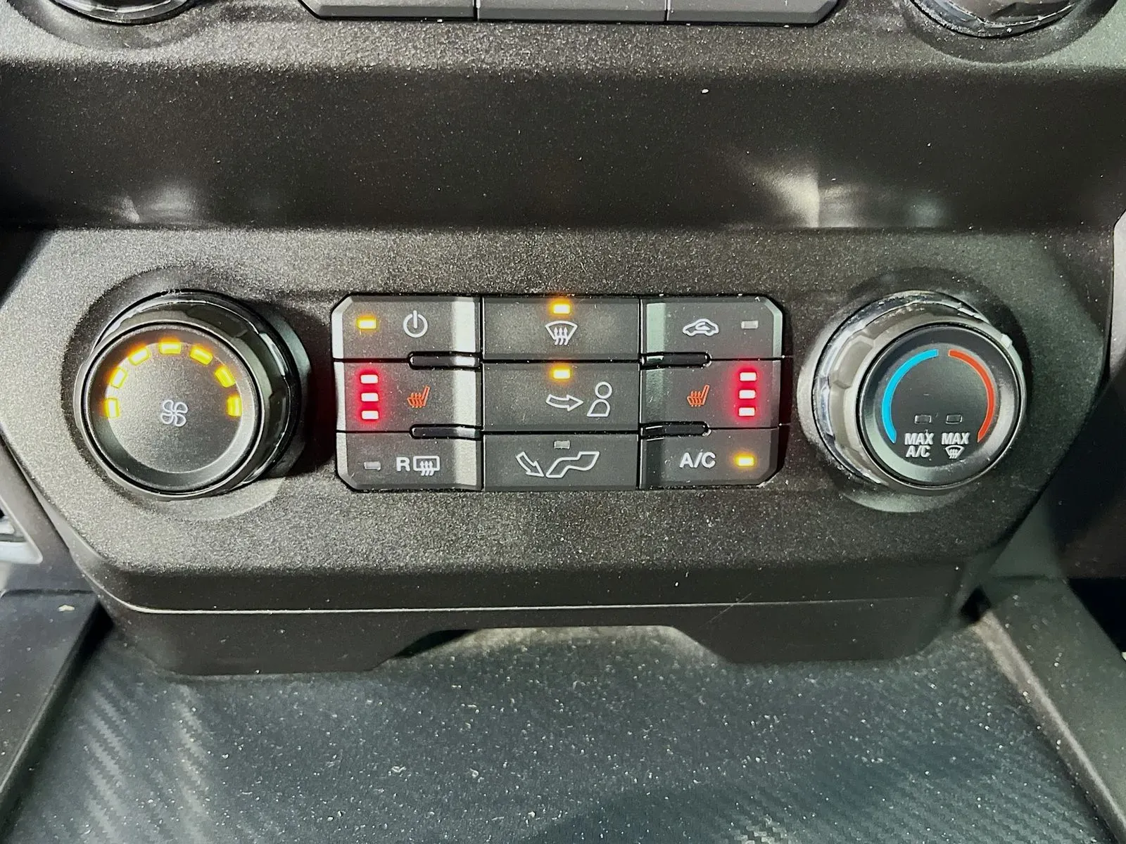 Ford F-150 photo 22