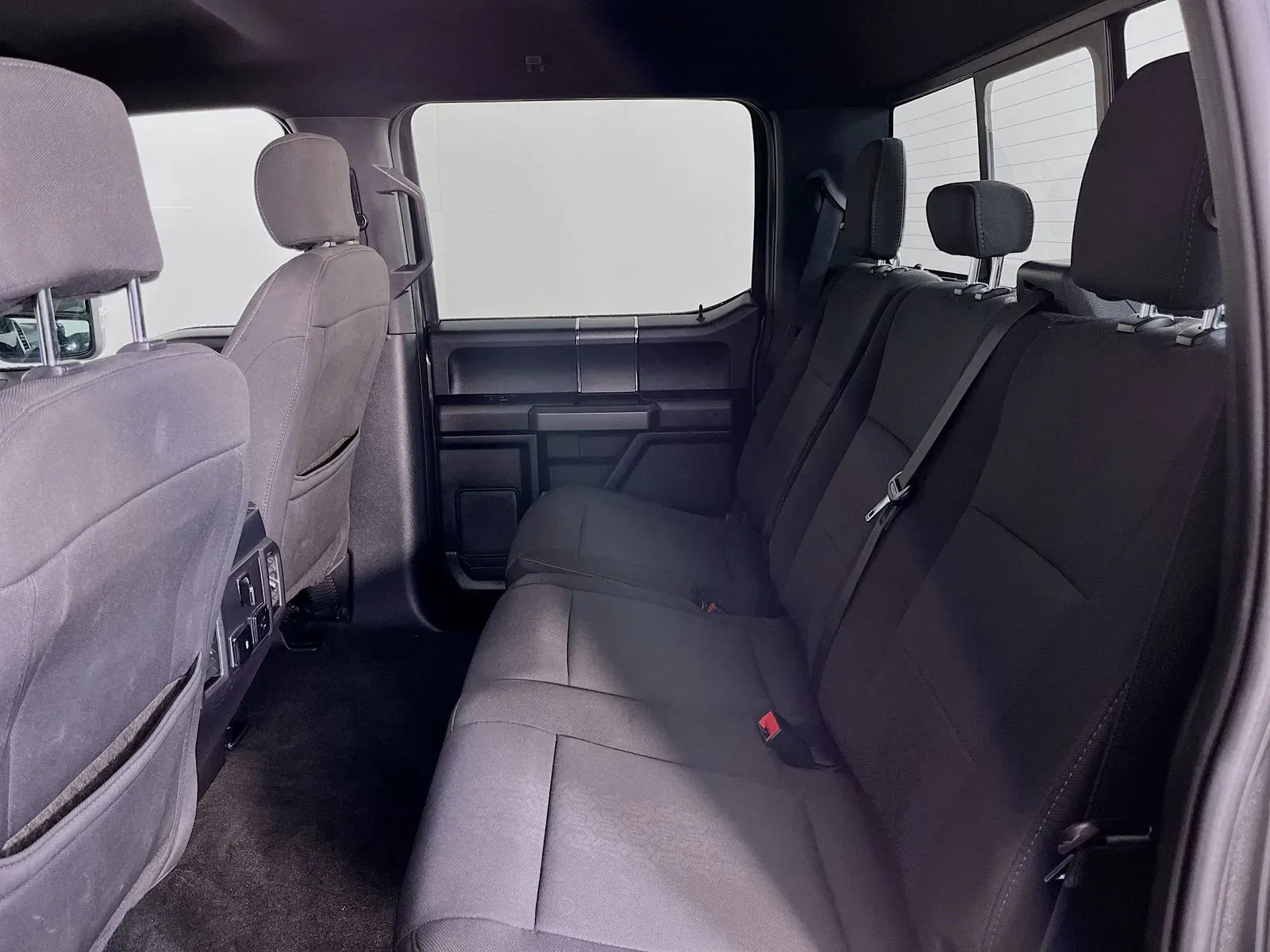 Ford F-150 photo 29
