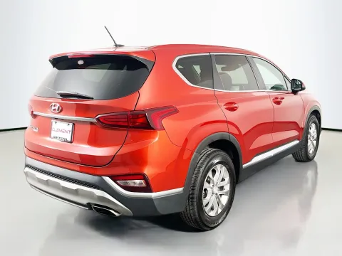 More photos of 2020 Hyundai Santa Fe SE at Clement Pre-Owned, MO