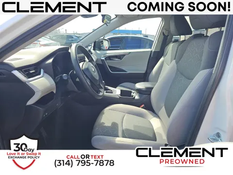 White 2023 Toyota RAV4 XLE for sale in Florissant, MO