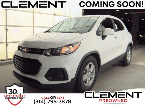 White 2019 Chevrolet Trax LS for sale in Florissant, MO