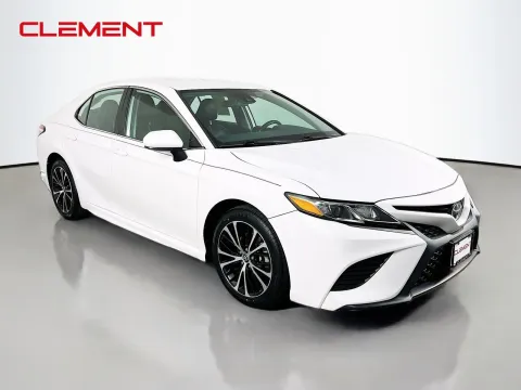 More photos of 2020 Toyota Camry SE at Clement Pre-Owned, MO